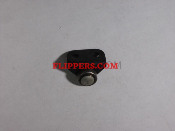 Mounting Bracket and Roller