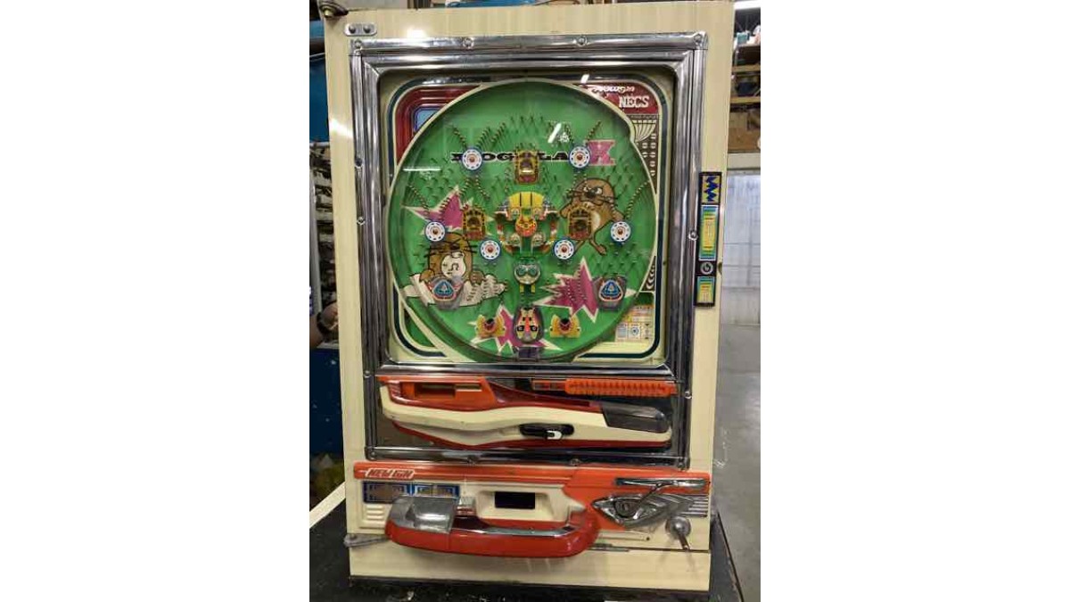 Pachinko games & parts