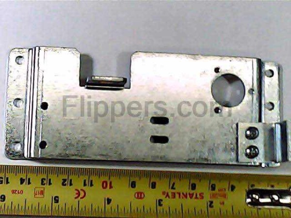 Flipper Bracket Left Pre-1984